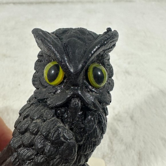 Vintage Black Owl on ceramic base crafted from Pennsylvania Coal Dust - Picture 10 of 10